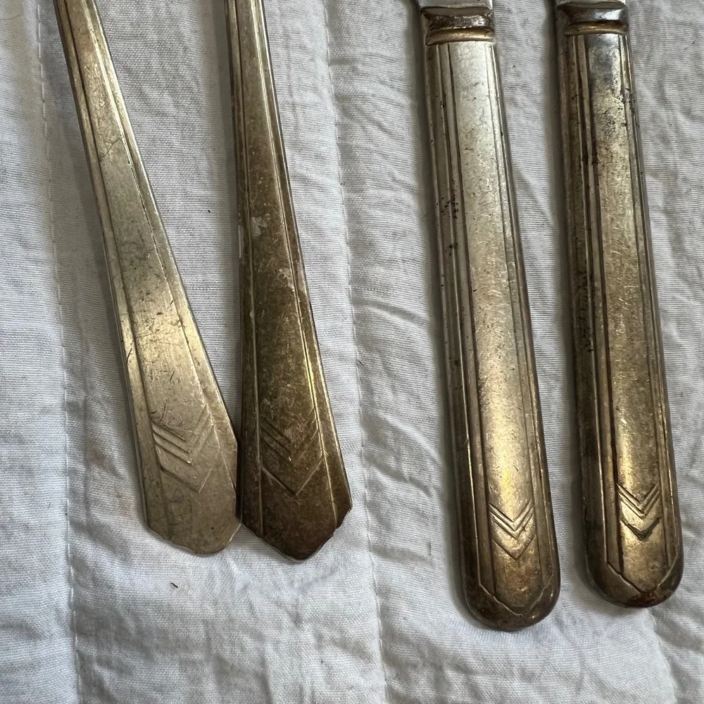 Imperial Silver Plate Art Deco Chevron Flatware Set 4pc